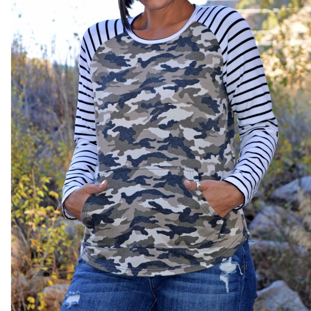 NWT camo and stripe pull over